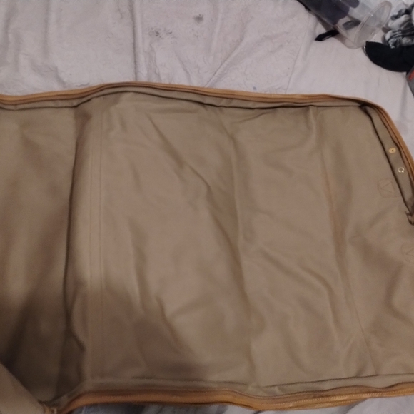 Gucci - Picture 4 of 12